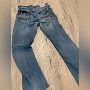 Seven Jeans